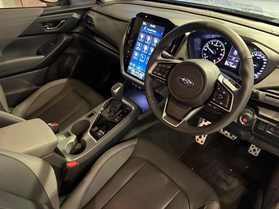 Crosstrek 2.0IS Eyesight AWD - Image 3
